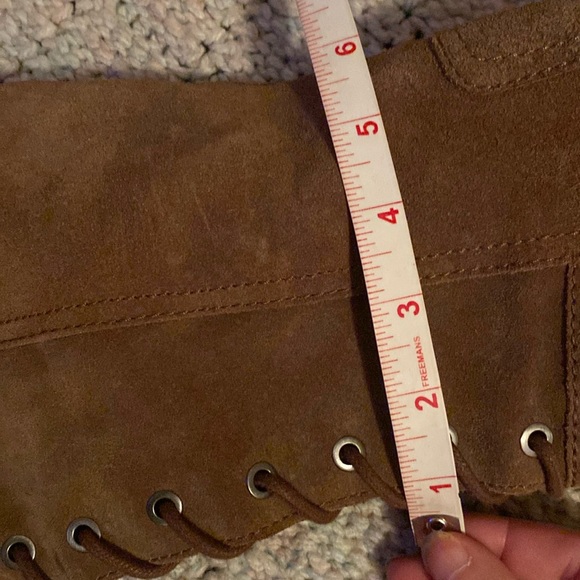 🦊 👢Tall lace brown suede with buckle. EUC. All heights pictured. 3 inch heel. - Picture 4 of 16